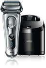 9090cc Braun Dry Shaving Only, Complete with cleaning dock